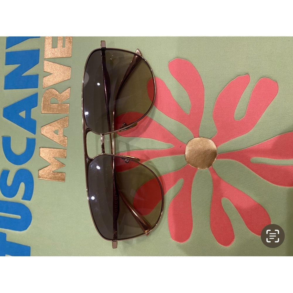 Gucci Gold Aviator Sunglasses